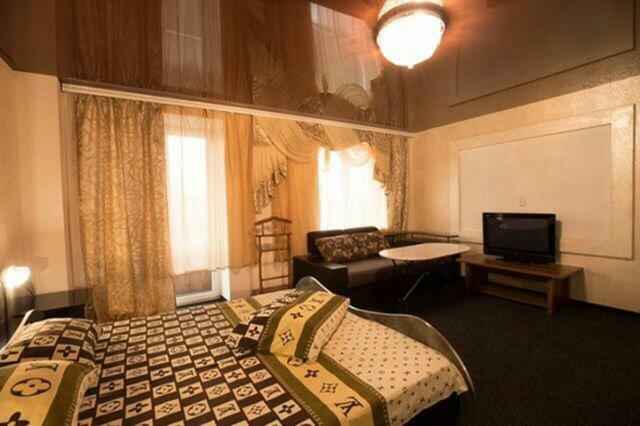 Imperial Hotel Krivoy Rog Bagian luar foto